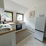 Seenah Apartments, Komfort Mit Einkaufsmoeglichkeiten & Parkplatz