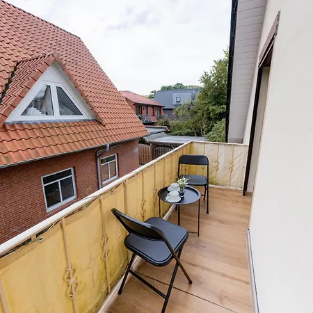 Seenah Apartments, Komfort Mit Einkaufsmoeglichkeiten & Parkplatz Lägenhet