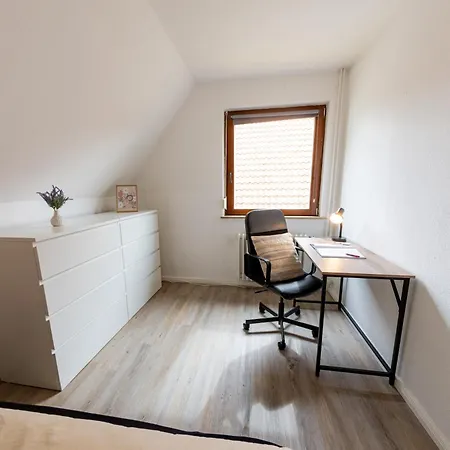 Apartment Seenah Apartments, Komfort Mit Einkaufsmöglichkeiten&parkplatz *