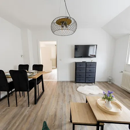 Seenah Apartments, Komfort Mit Einkaufsmöglichkeiten&parkplatz Apartment Bad Zwischenahn
