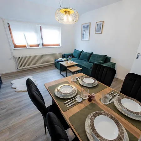 Apartment Seenah Apartments, Komfort Mit Einkaufsmöglichkeiten&parkplatz