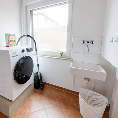 Seenah Apartments, Komfort Mit Einkaufsmöglichkeiten&parkplatz Apartment Bad Zwischenahn