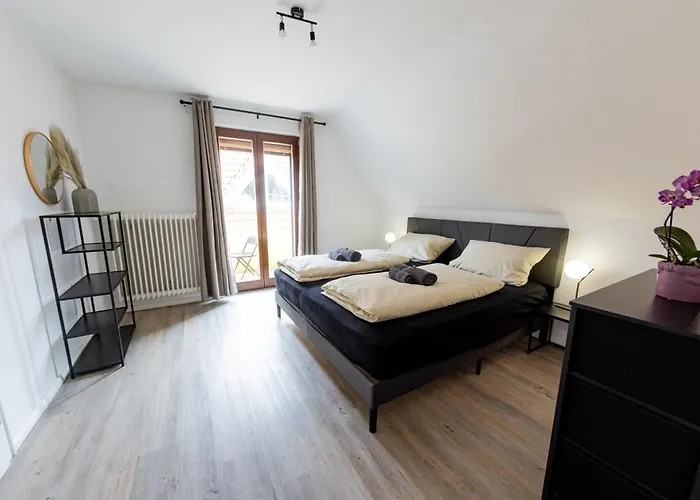 Lägenhet Seenah Apartments, Komfort Mit Einkaufsmoeglichkeiten & Parkplatz *