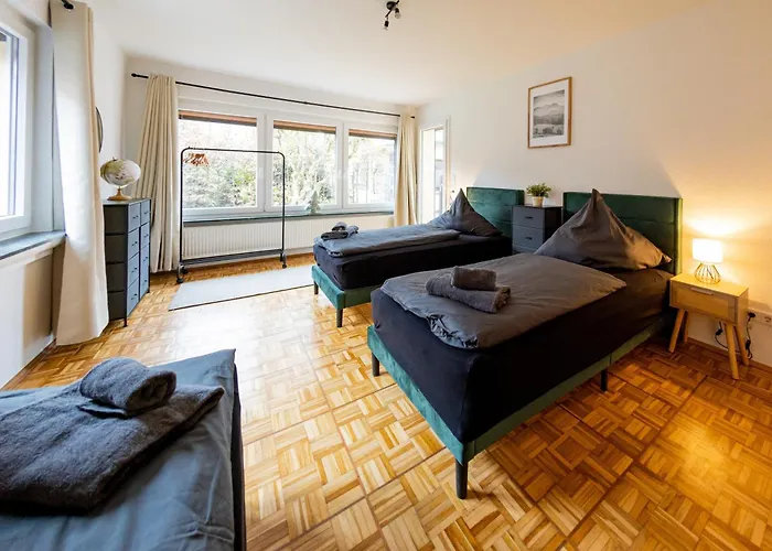 Seenah Apartments, Komfort Mit Einkaufsmoeglichkeiten & Parkplatz