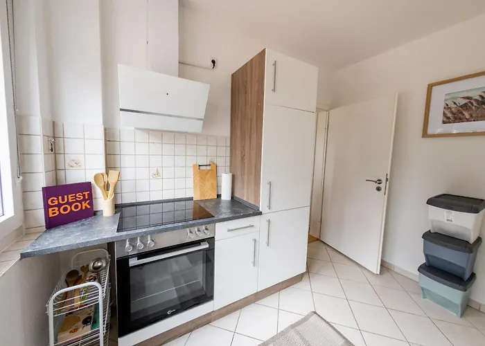 Seenah Apartments, Komfort Mit Einkaufsmoeglichkeiten & Parkplatz Lägenhet *