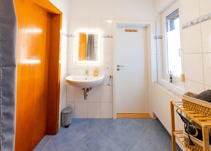 Seenah Apartments, Komfort Mit Einkaufsmoeglichkeiten & Parkplatz Lägenhet *